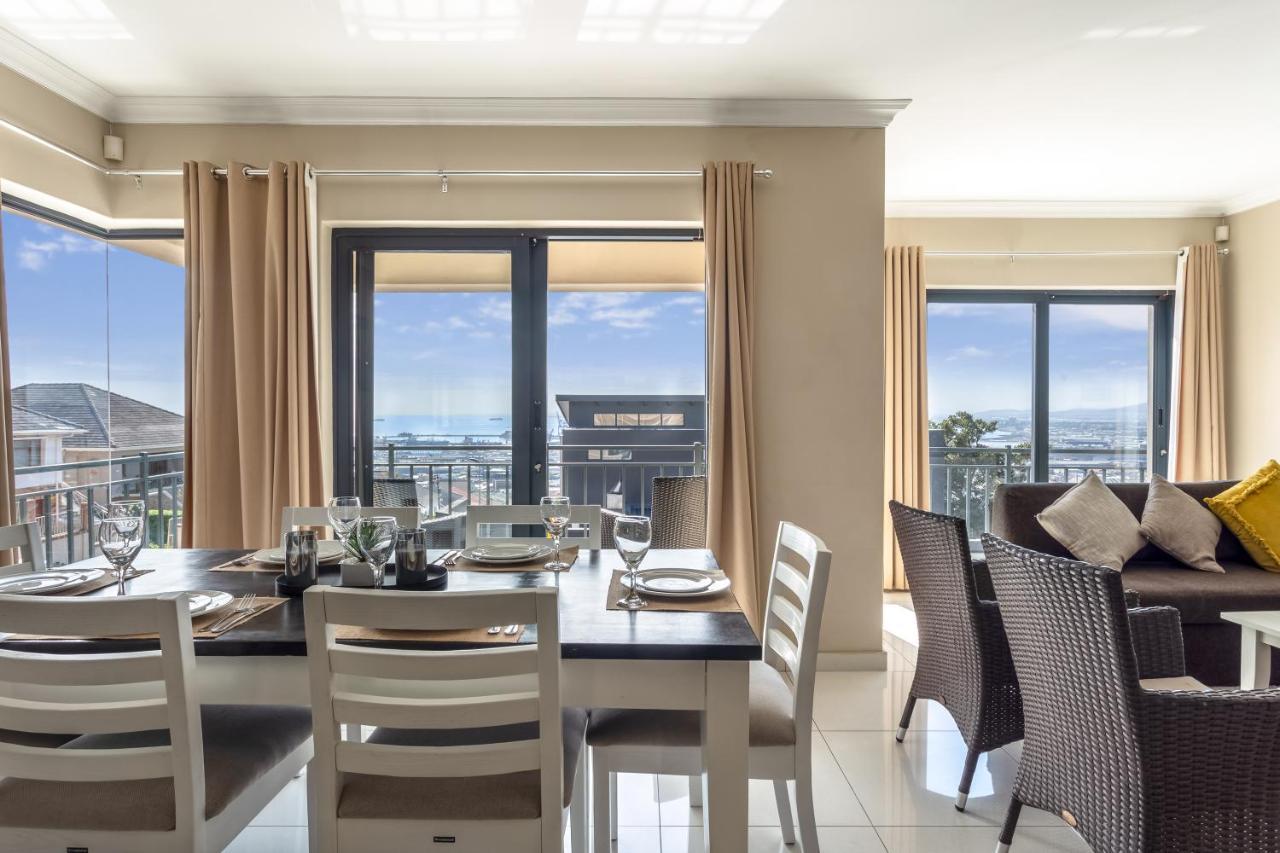 Star Apartment