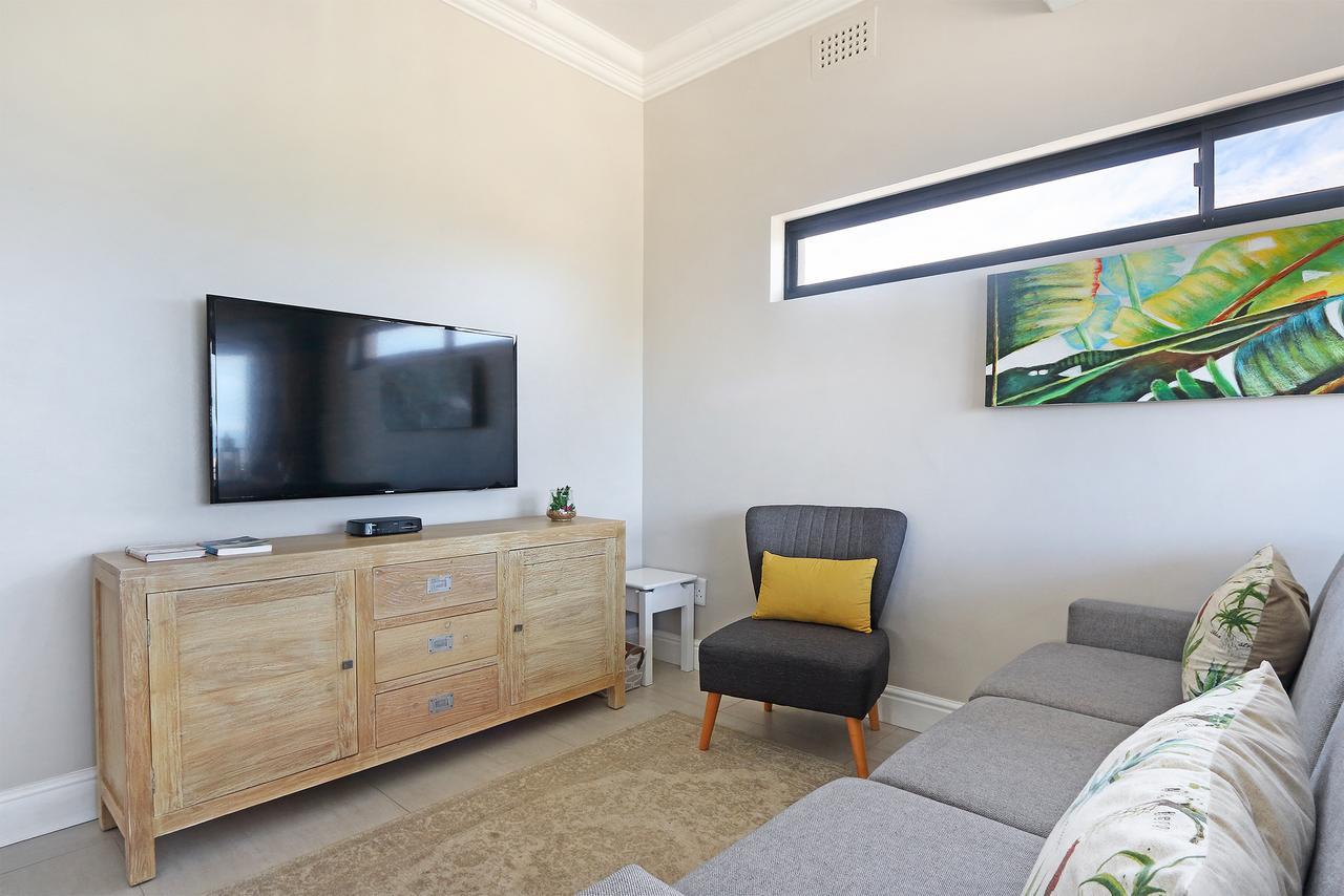 Star Apartment
